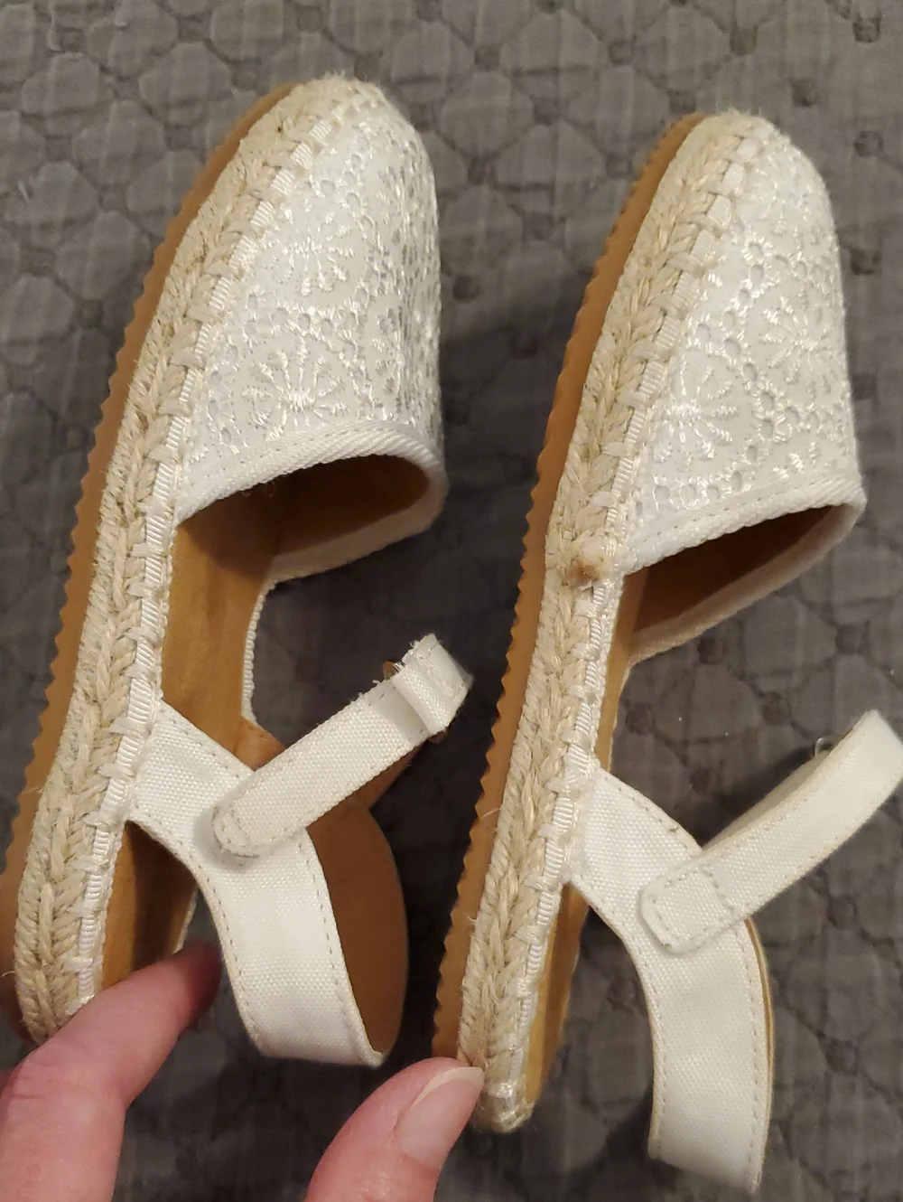 Cat & Jack White Lace Espadrilles Size 10